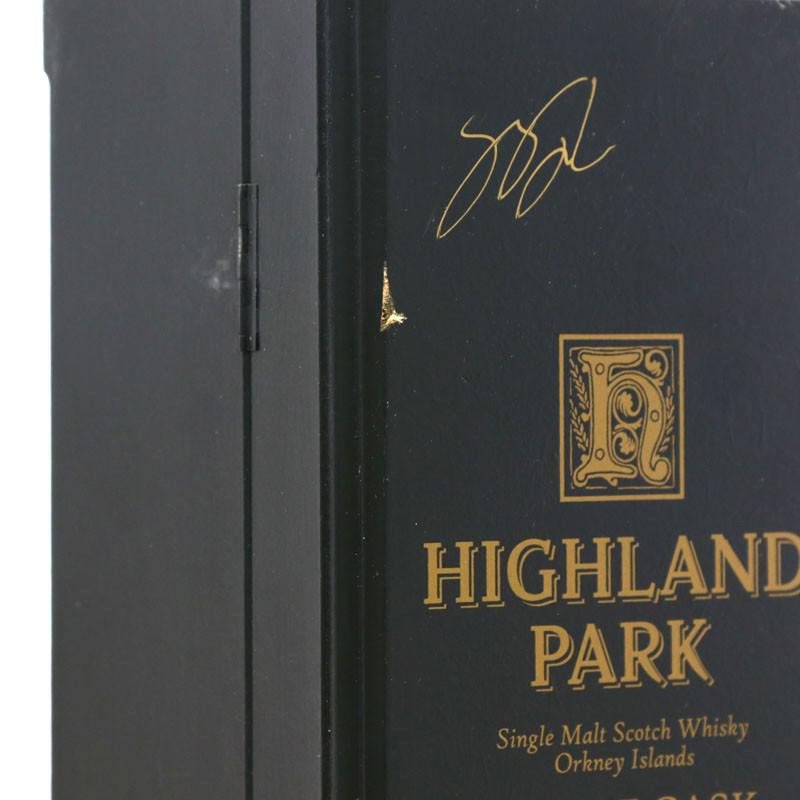 Highland Park 1974 Single Cask 33 Year Old #11501 / Viking Cinderella