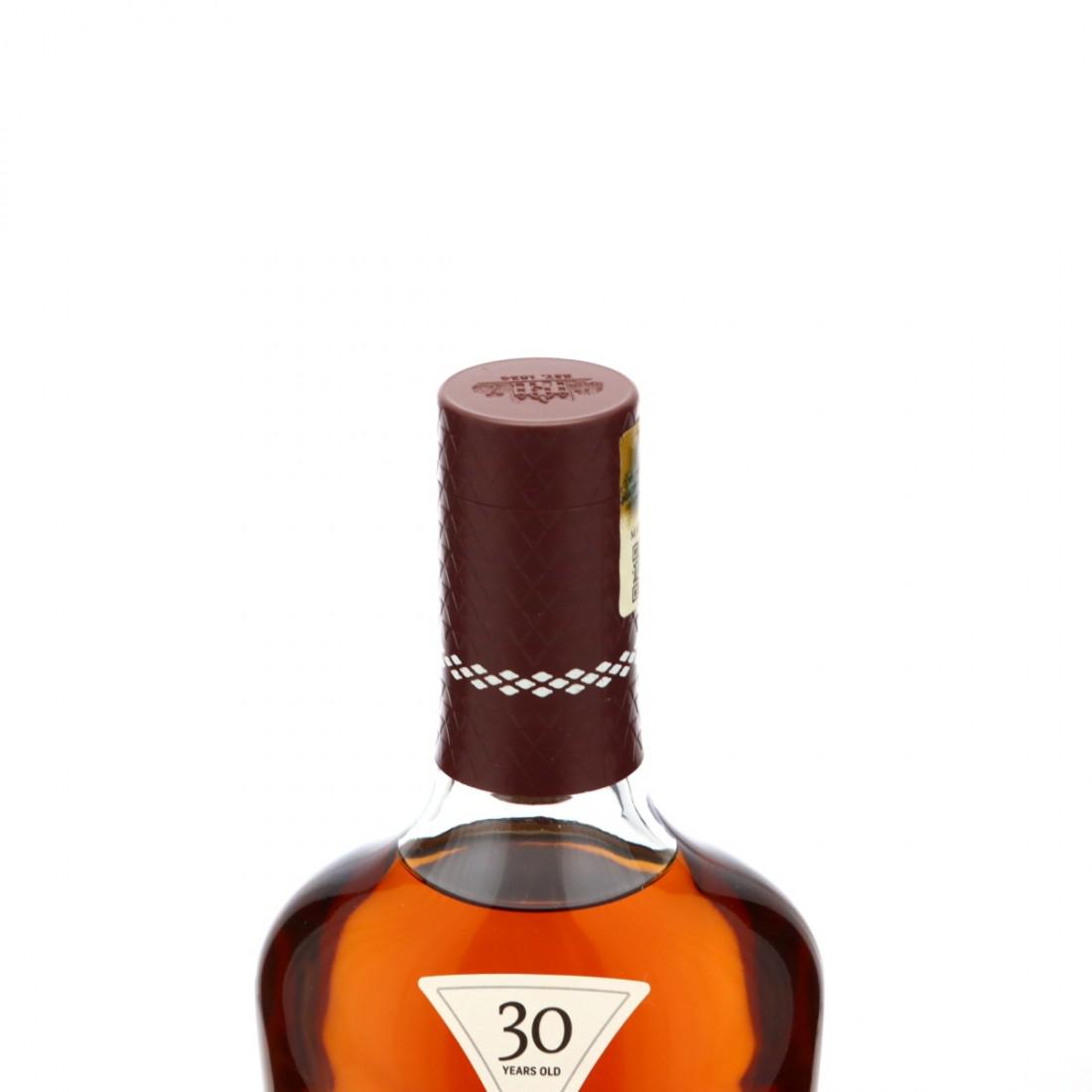 Macallan 30 Year Old Colour Collection