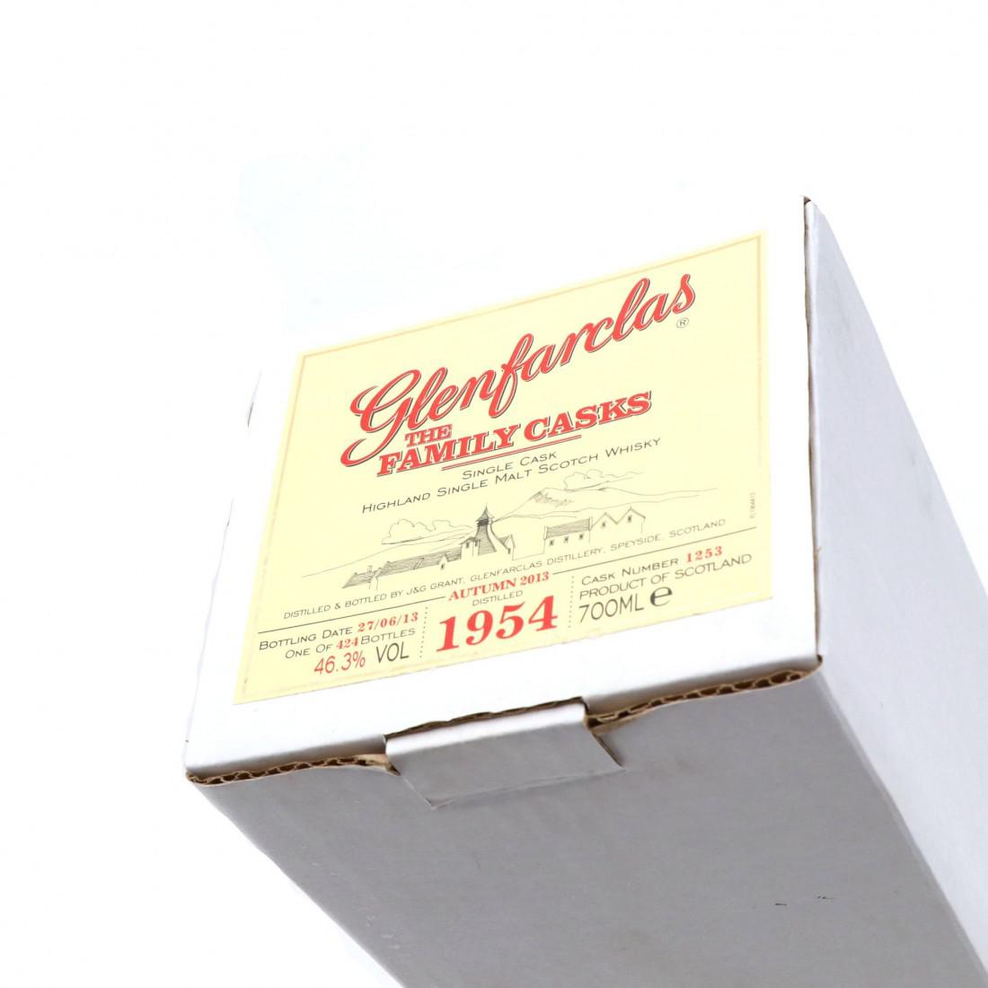 Glenfarclas 1954 Family Cask #1253 / Autumn 2013