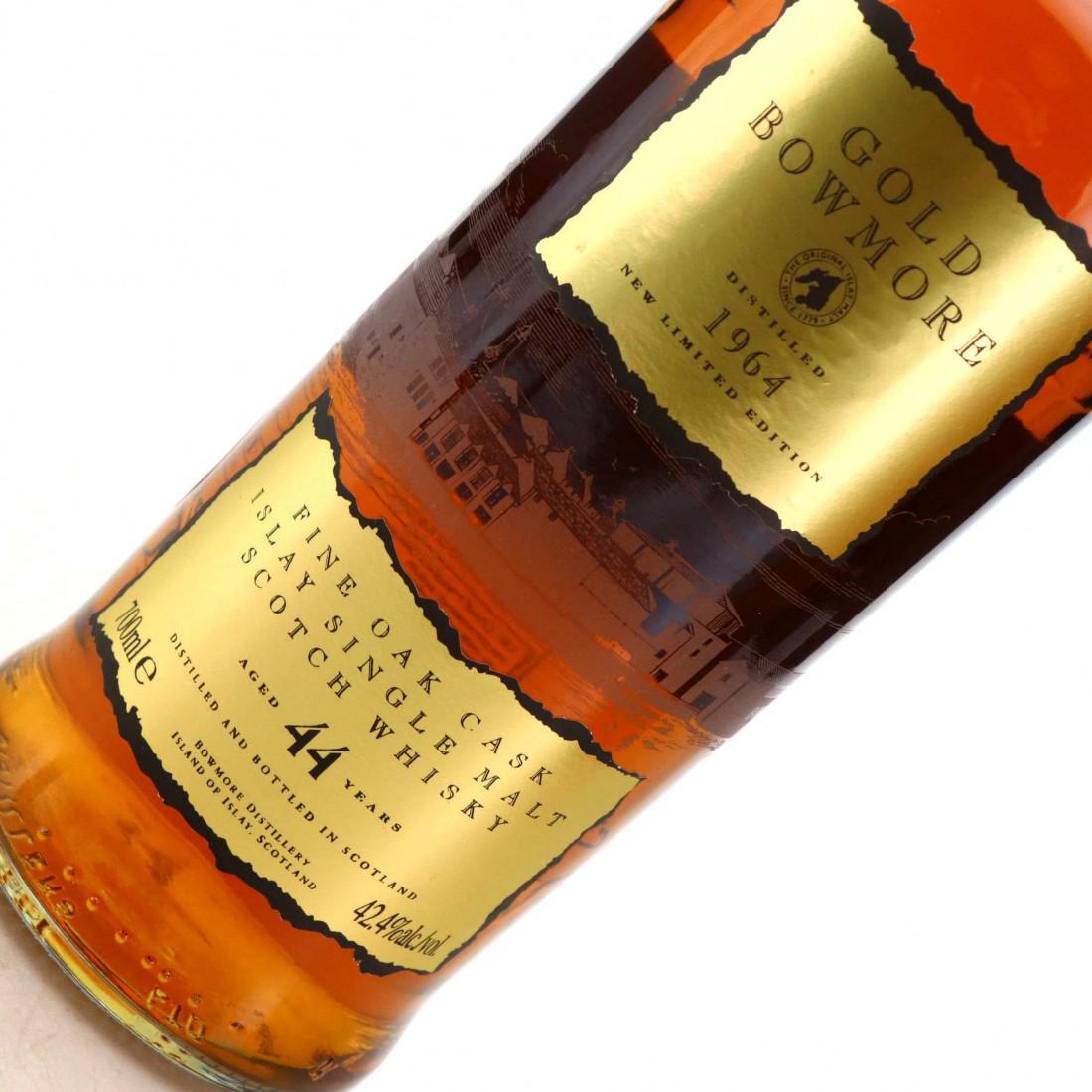 Bowmore 1964 Gold Bowmore 44 Year Old