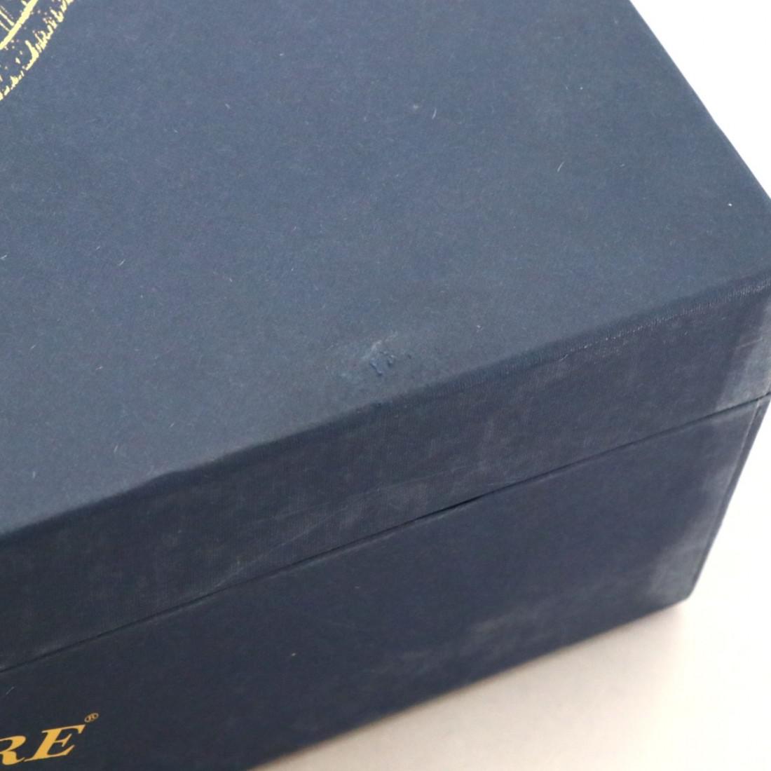 Bowmore 32 Year Old No Corners To Hide / Frank Quitely