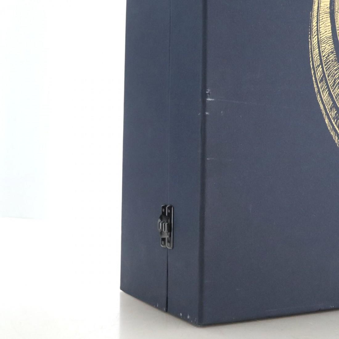 Bowmore 32 Year Old No Corners To Hide / Frank Quitely