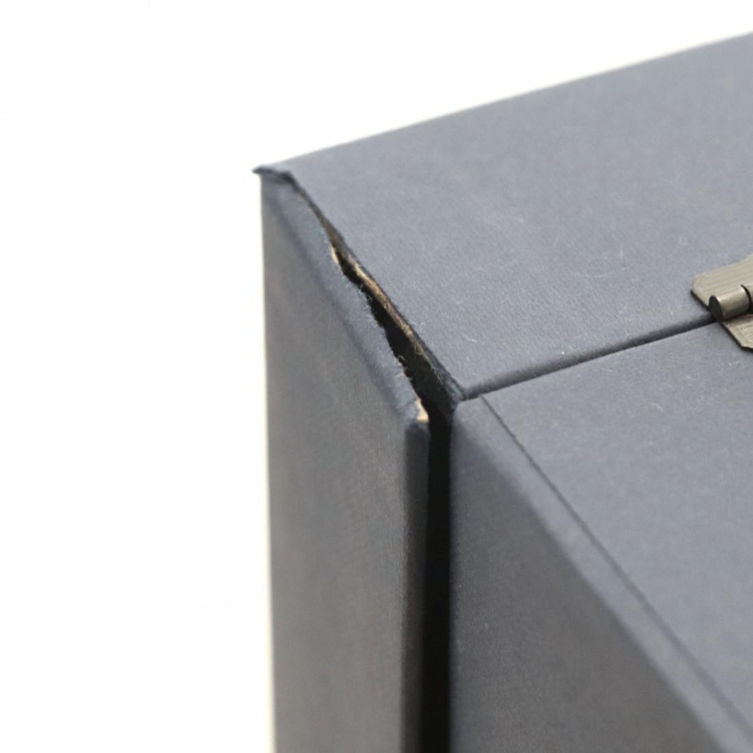 Bowmore 32 Year Old No Corners To Hide / Frank Quitely