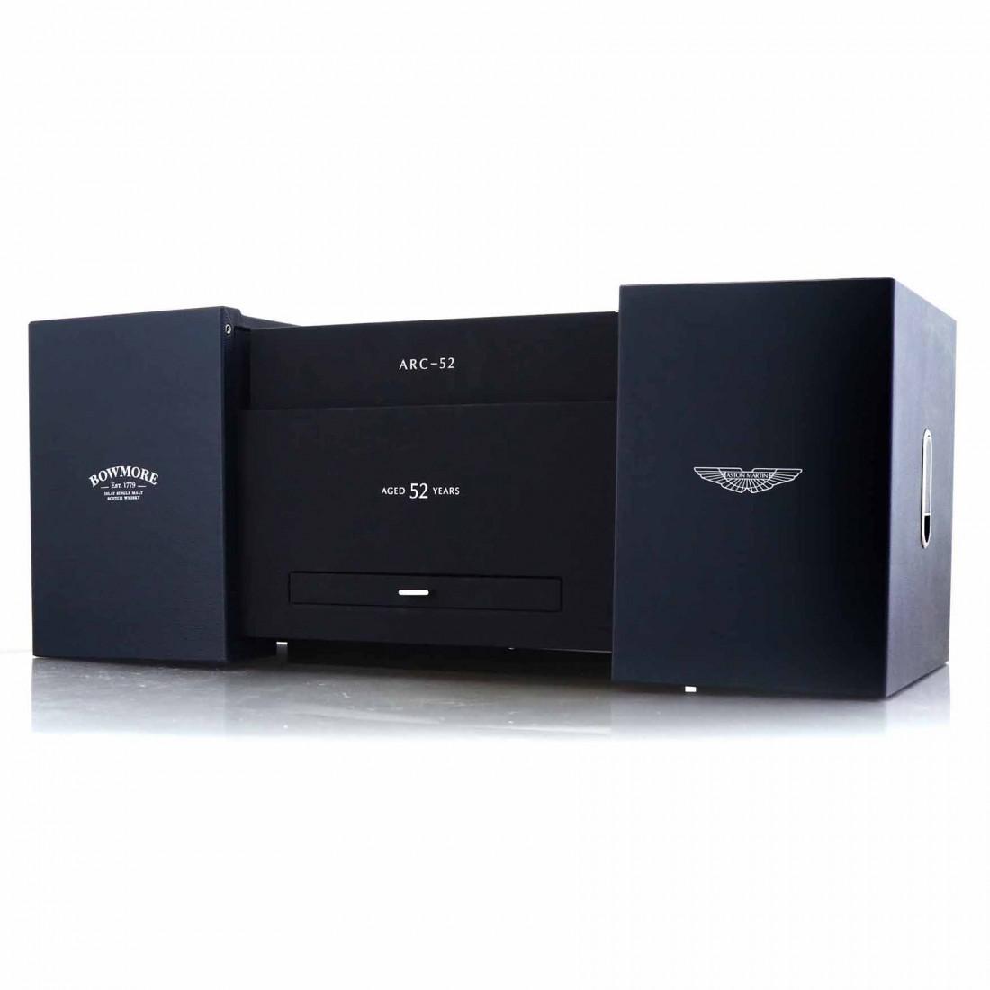 Bowmore Arc 52 Year Old