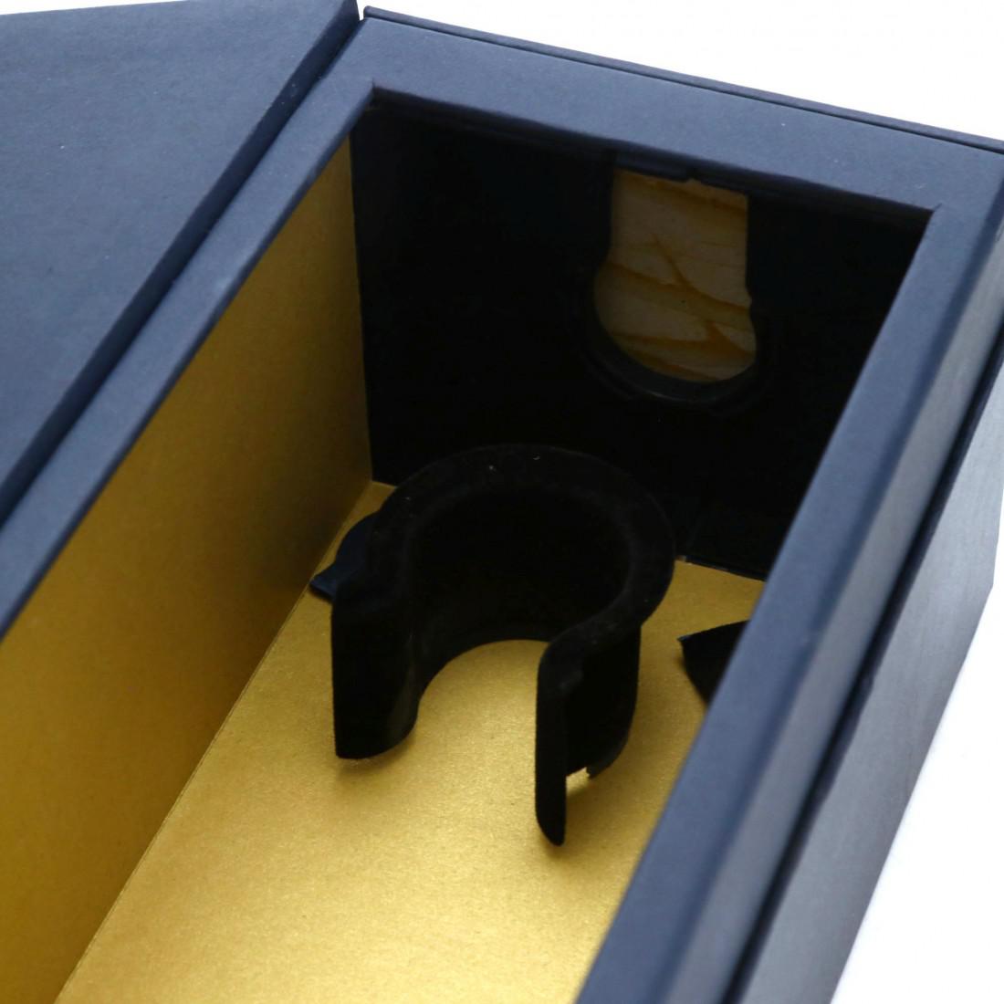 Johnnie Walker Blue Label Year of the Horse 75cl / Taiwan