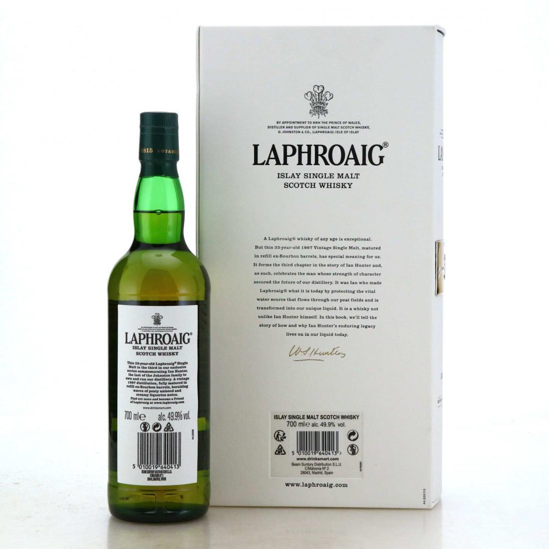Laphroaig 33 Year Old The Ian Hunter Story Book 3