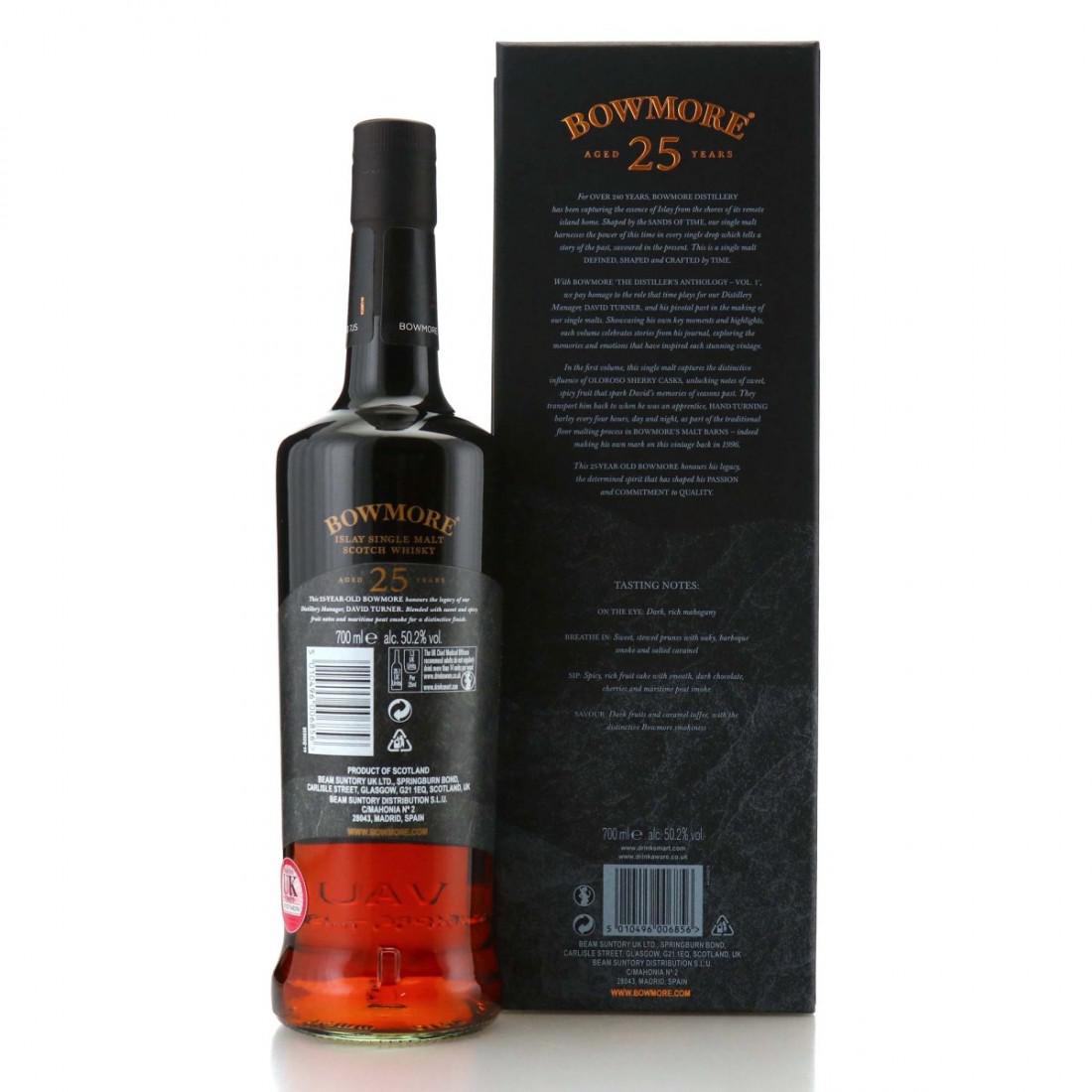 Bowmore 1996 Oloroso Casks 25 Year Old / The Distiller's Anthology 01 - Signed by David Turner
