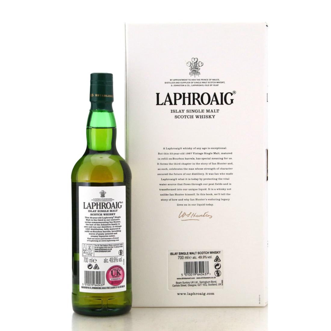 Laphroaig 33 Year Old The Ian Hunter Story Book 3