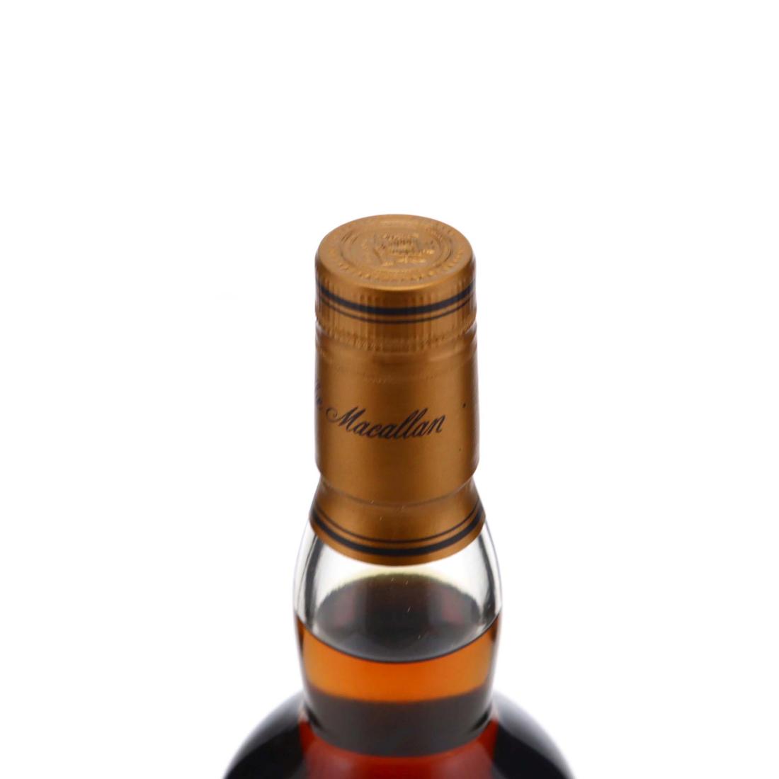 Macallan Anniversary Malt 25 Year Old