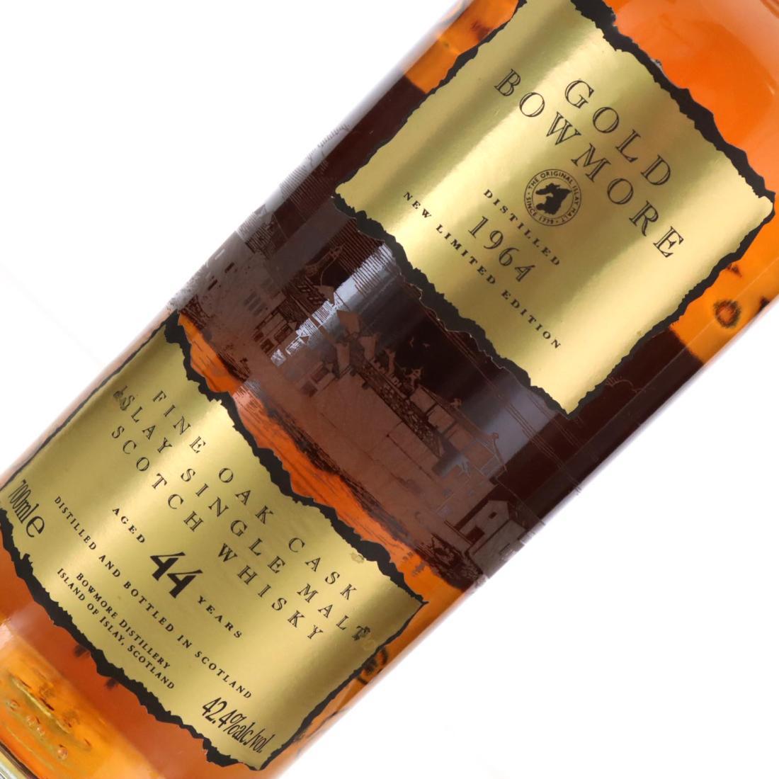 Bowmore 1964 Gold Bowmore 44 Year Old