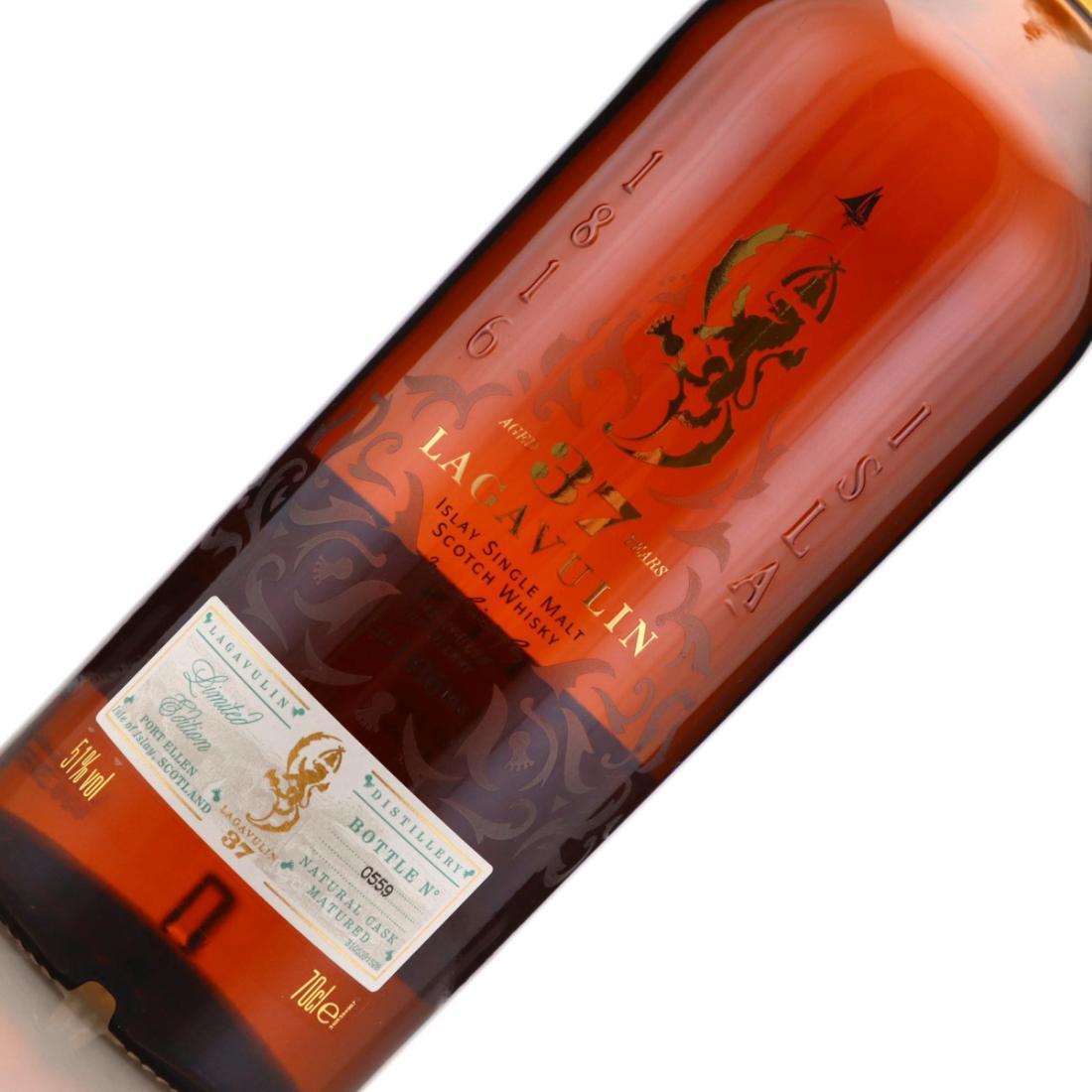 Lagavulin 1976 37 Year Old