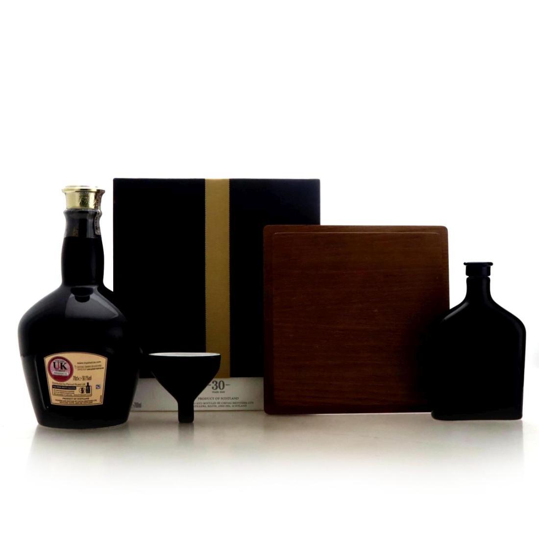 Chivas Royal Salute 30 Year Old The Flask Edition