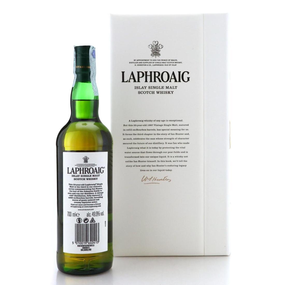 Laphroaig The Ian Hunter Story 33 Year Old - Book 3: Source Protector