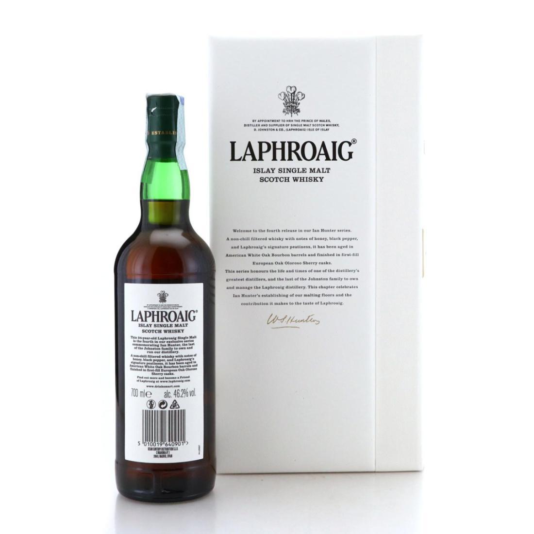 Laphroaig The Ian Hunter Story 34 Year Old - Book 4: Malt Master