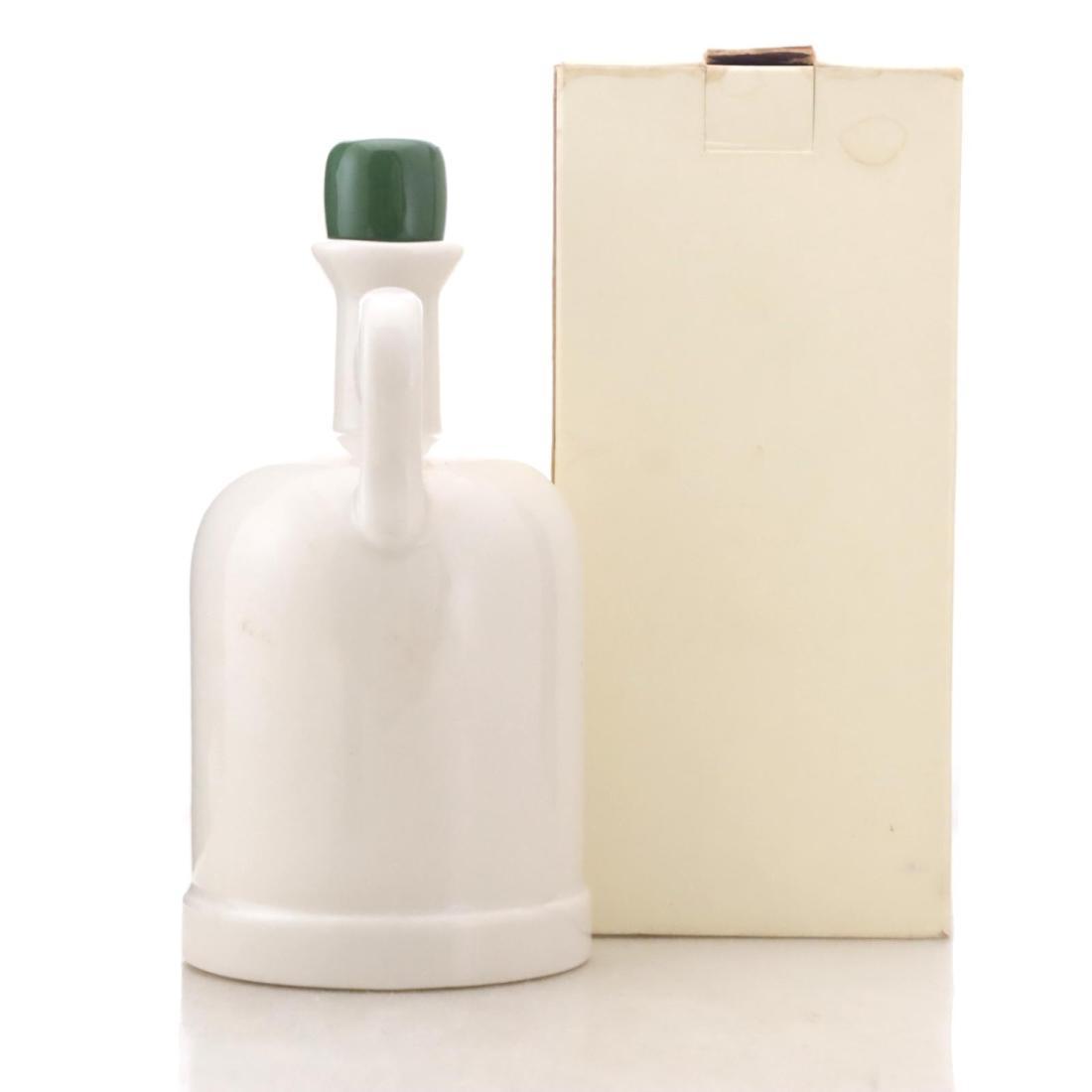 Lagavulin 15 Year Old - White Horse Distillers - Ceramic Decanter