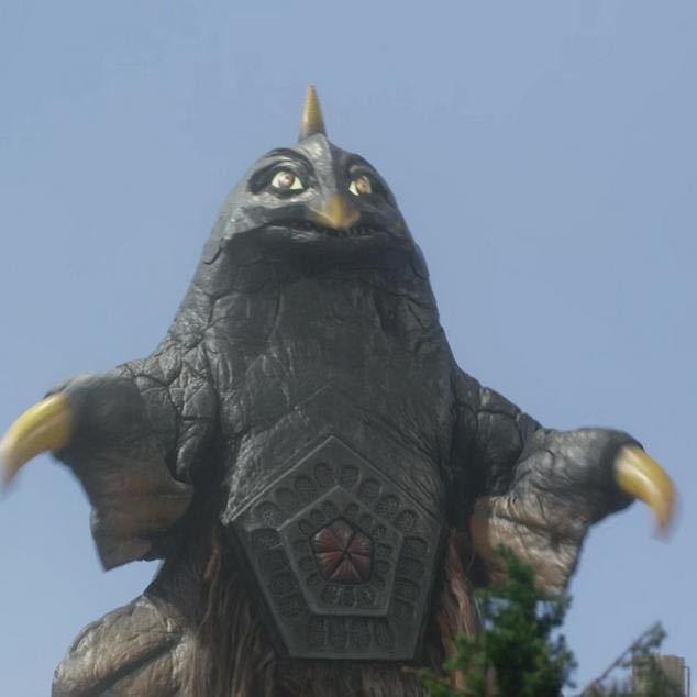 宇宙怪兽贝蒙斯