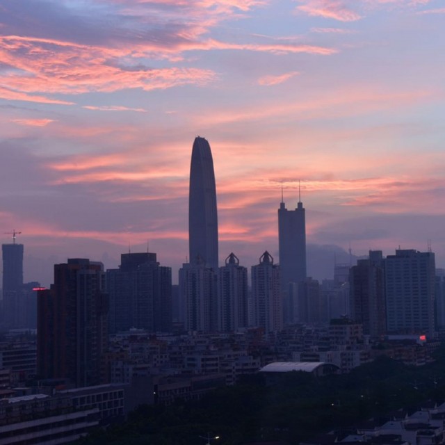何陌仁