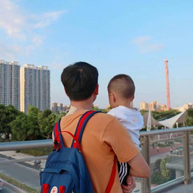 陈雄