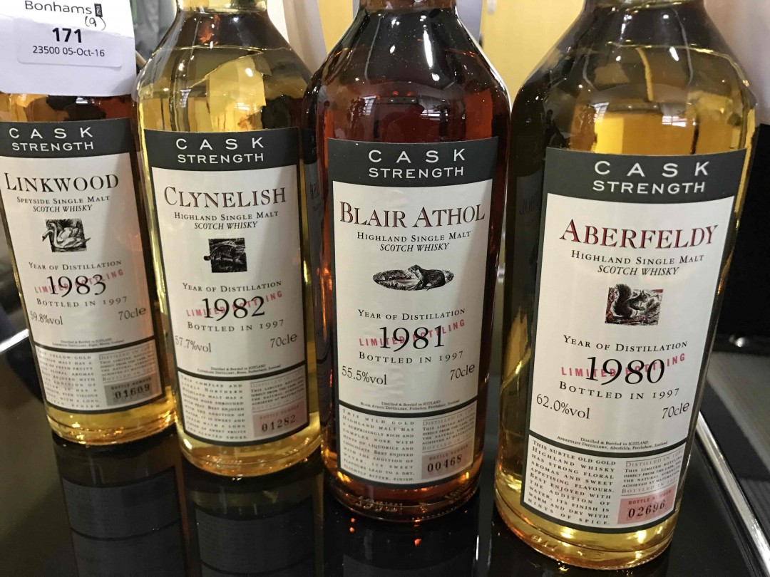 花鸟桶强 少有的一套九瓶