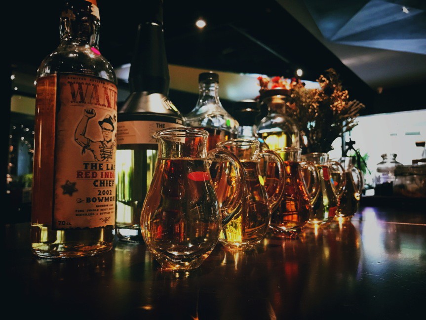 来自4个国家的5款稀少的波本桶陈酿威士忌品记