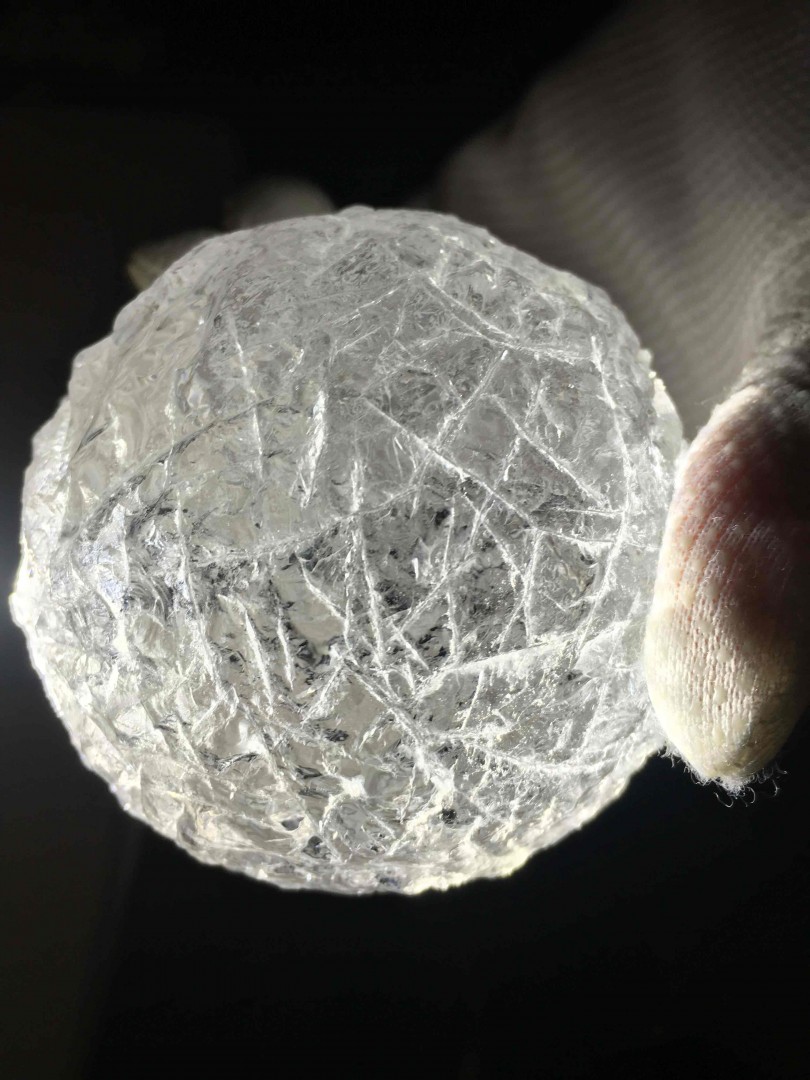 新吃发一种享受 带点烟熏味的生蚝味道刚刚好