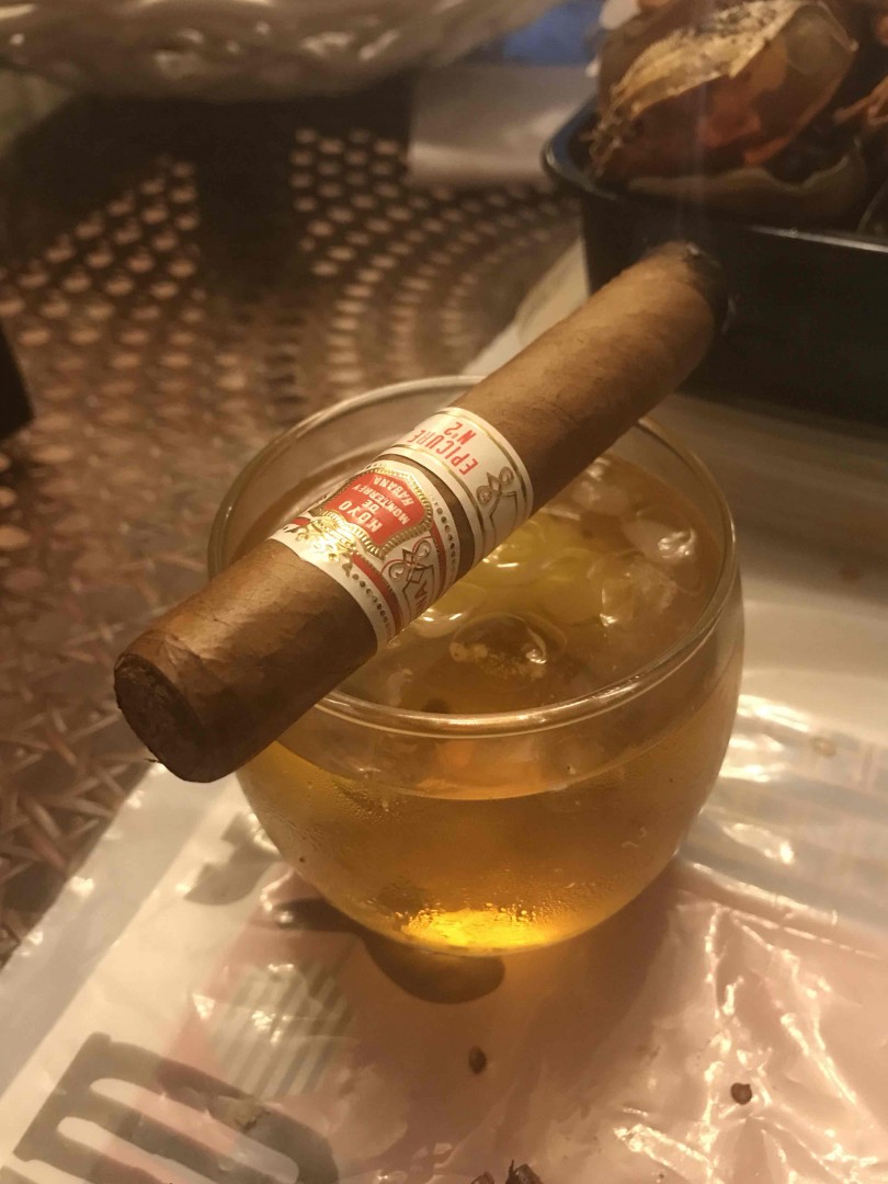 新手入求指教！谁能真正告诉我怎么品茄？如真实有效将增茄分享！…