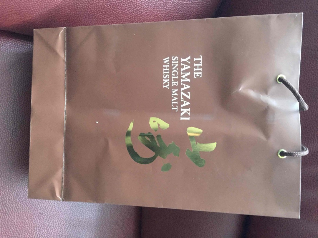 新买山崎12年，求指教，有没有问题
