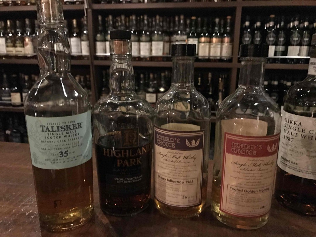 昨夜小酌、扑克牌系列在这里都被喝掉了，不错！