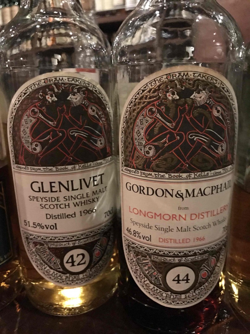 昨夜小酌、扑克牌系列在这里都被喝掉了，不错！