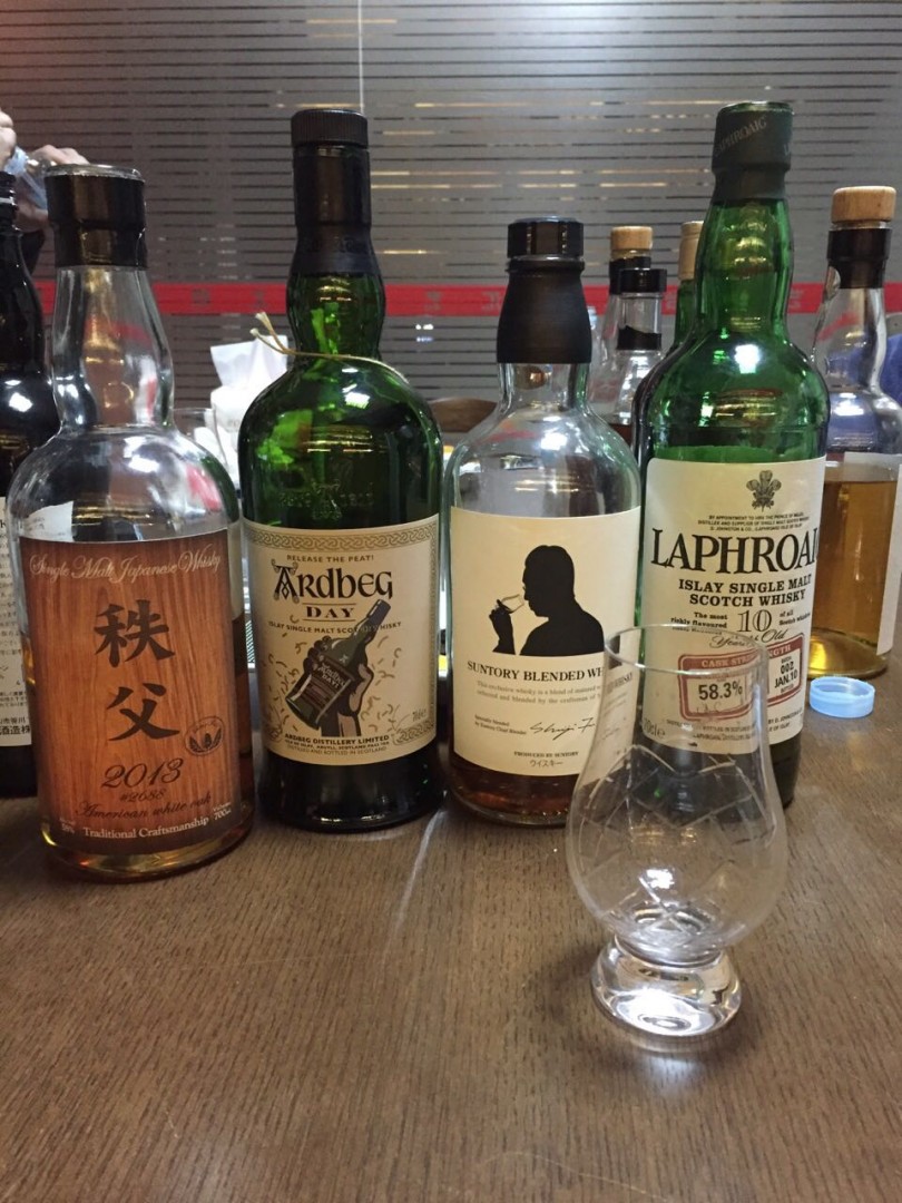 闲聊品酒