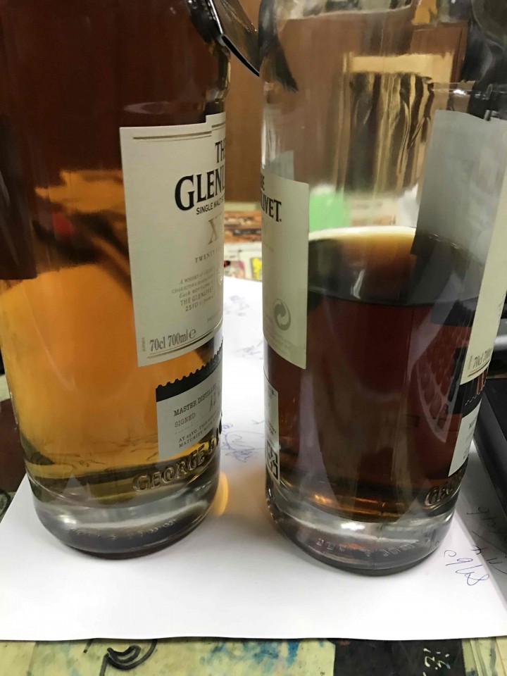 新舊版的落差....顏色深的是舊版