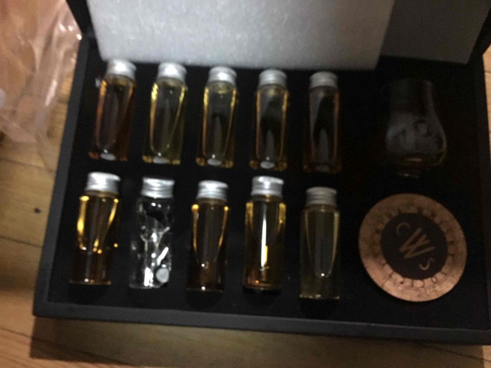 收到了，很漂亮。可是第七瓶破了，怎么办？