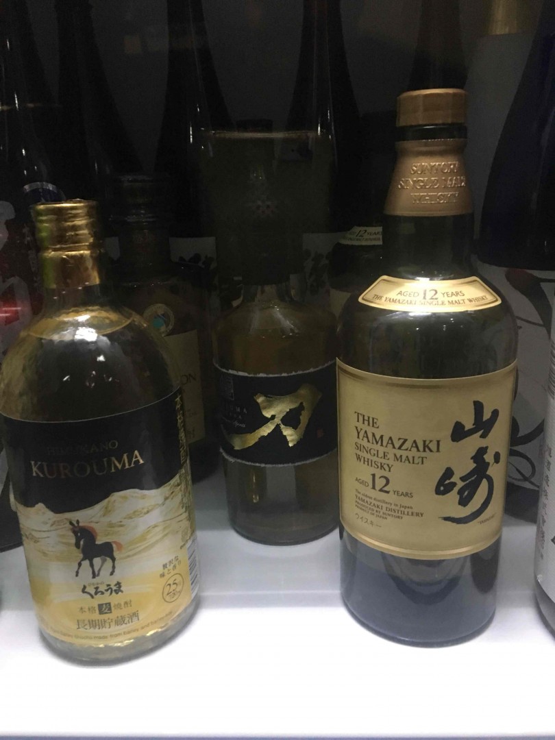 前天喝了一半山崎12今天改喝老白干