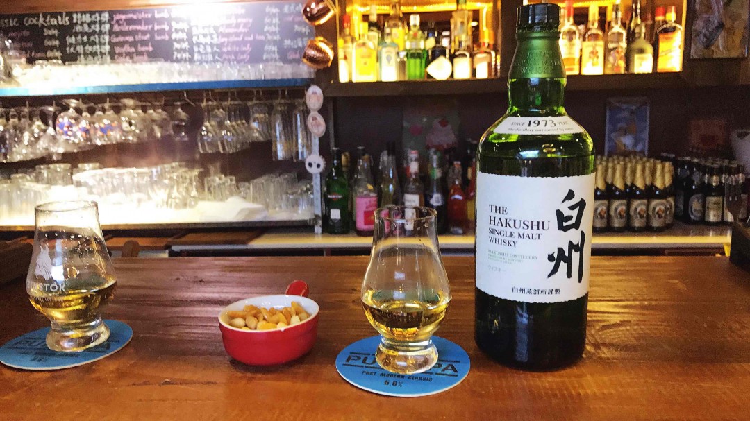 酒友回来，开酒…
