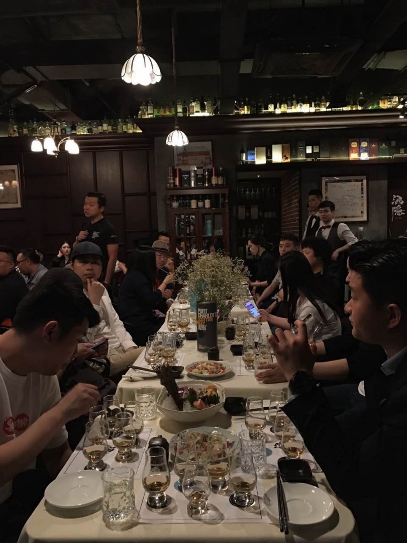 前一天的品鉴会终于让我喝到星图了。 喝到就是赚到。 星图真棒