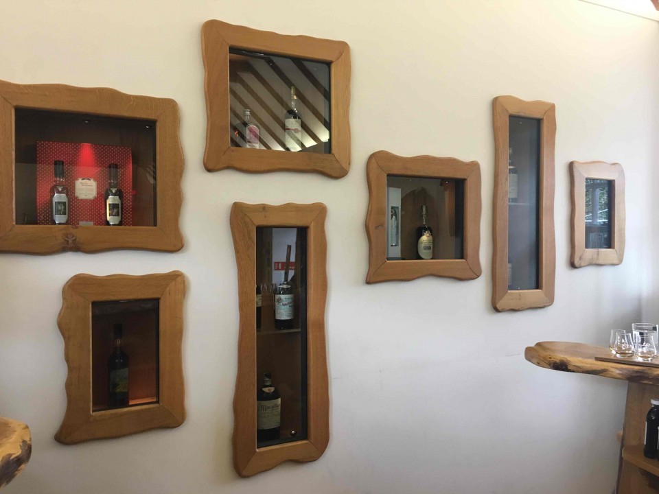 来两张酒厂图片吧