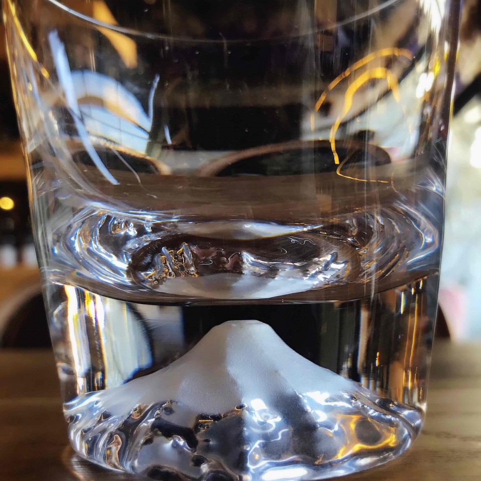 新买了一个日本富士山杯… 开心