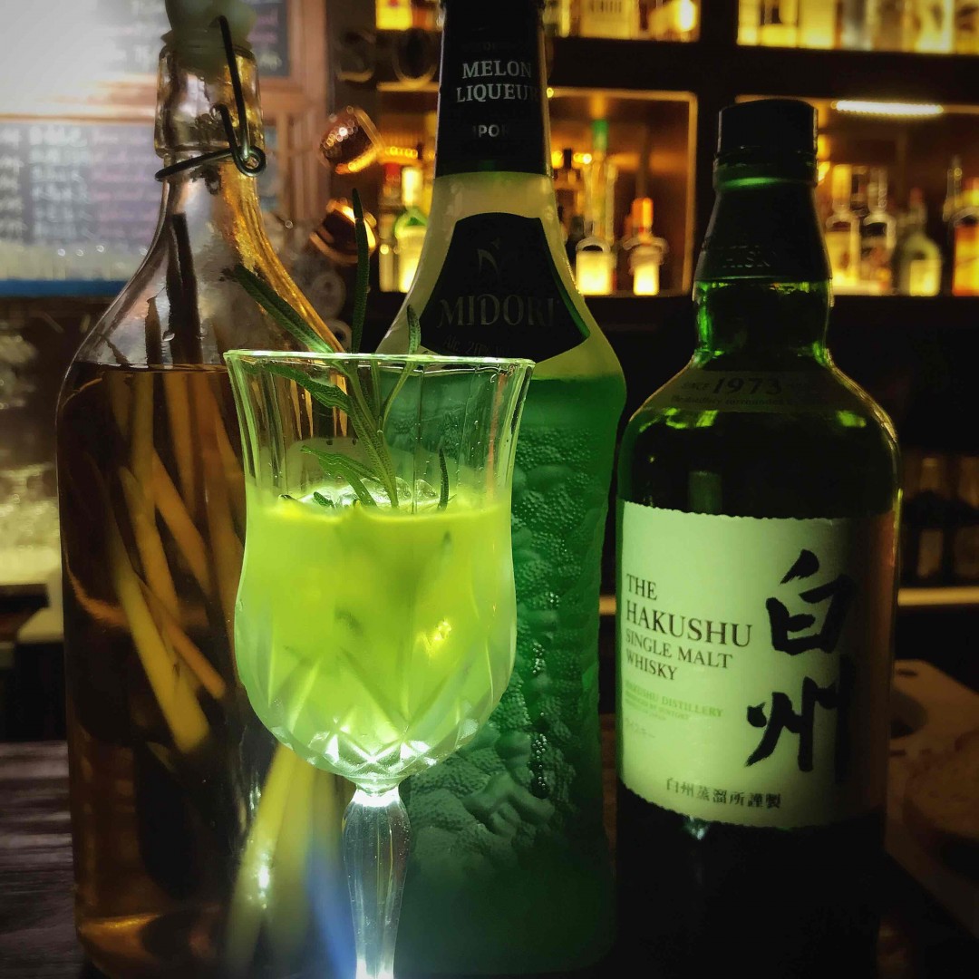 “迷恋”的白洲…