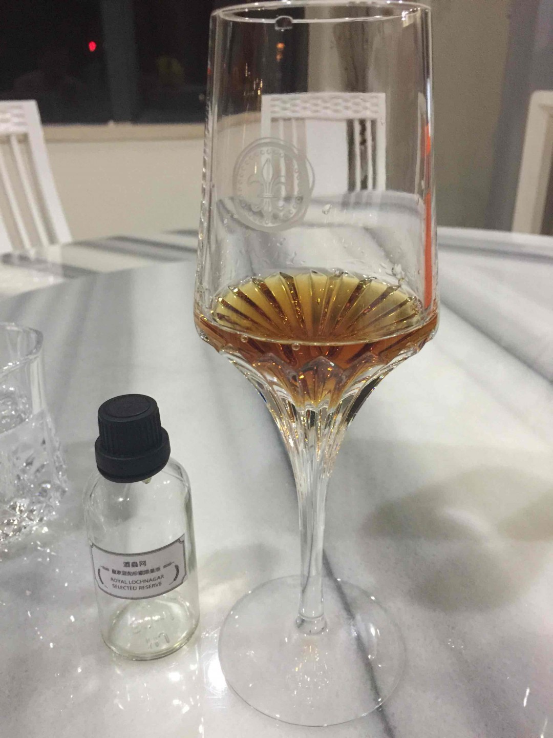 交作业，刚好赶上 皇家蓝勋珍藏限量版