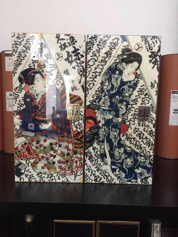 版主说晒威士忌 翻了半天手机 -.-！