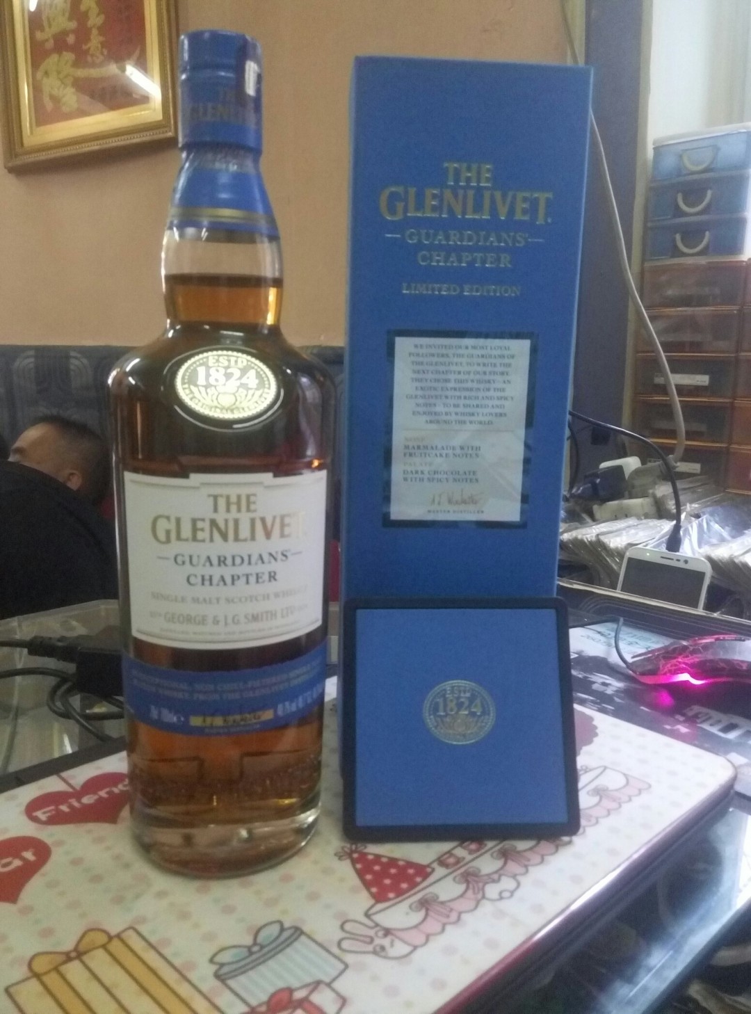 格兰威特 品鉴家之选到喽，晚上给他去了