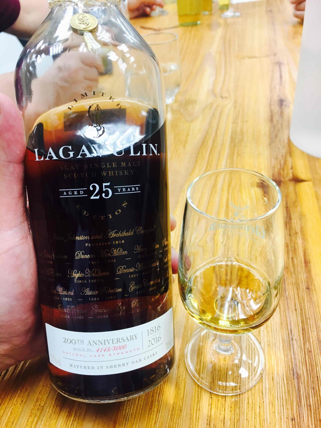 全球限8000瓶的1816~2016 Lagavulin 25y' 51.7% 200週年紀念版