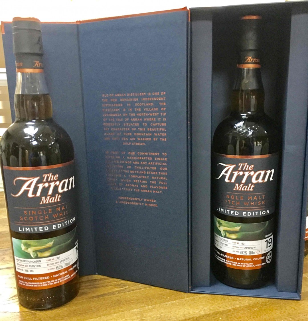 魚兒🐟水中游～台灣最大網路酒類社團P9~十週年限定 雪莉桶單桶原酒威士忌