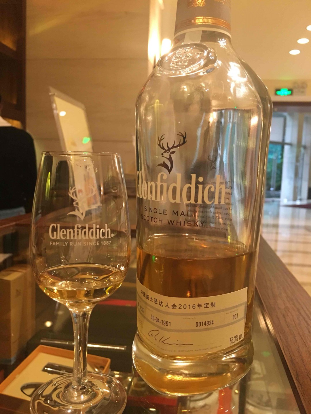 昨晚饮达人会选桶的这款波本桶格兰菲迪，让我对格兰菲迪这个品牌彻底改观。太棒了，甜蜜的感觉！