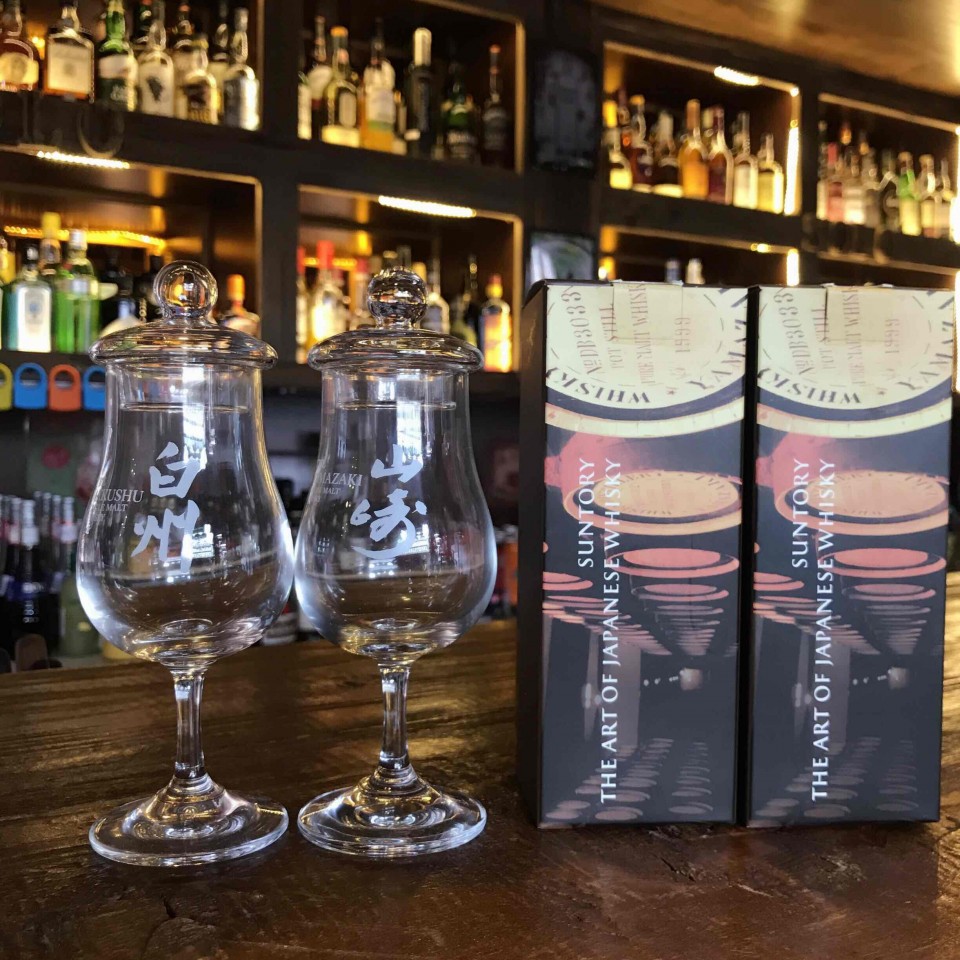 白洲、山崎的杯子