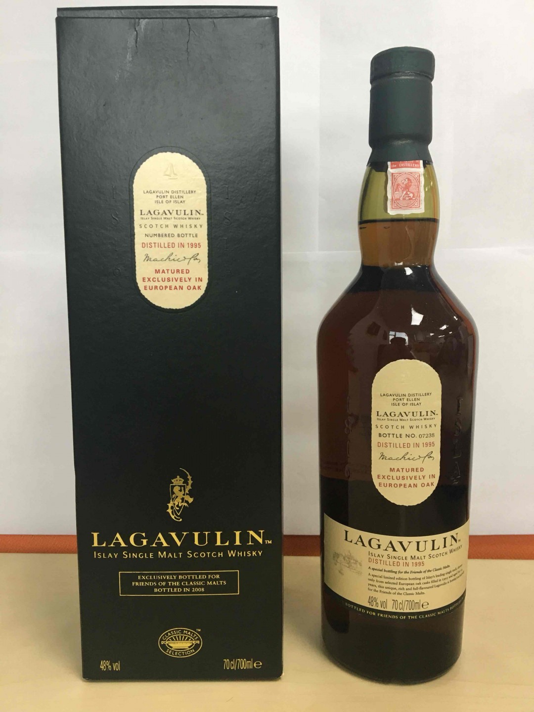 我来发支不常见的Lagavulin OB