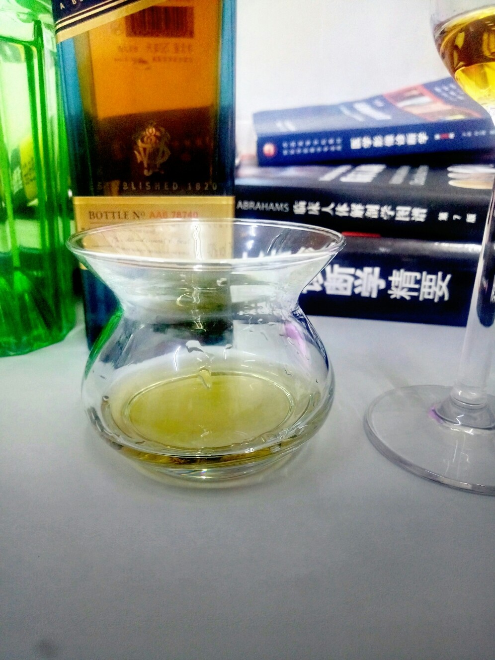 买了新杯子