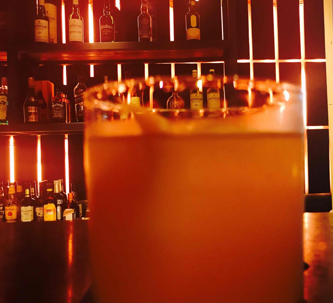 威士忌…鸡尾酒