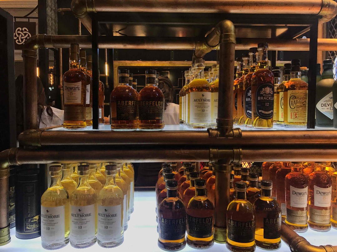 2017 whisky L