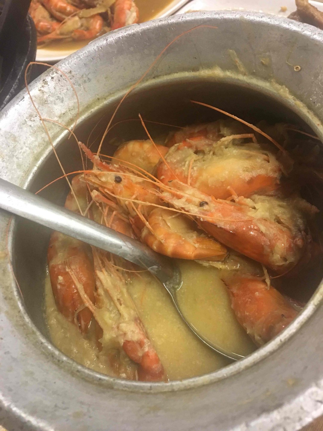 晚上吃虾